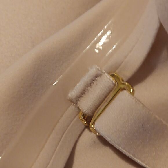 NWT Victoria's Secret T-Shirt, No-Wire, Bandeau, Convertible Bra. - Picture 7 of 13